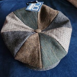 8-Quarter Panel PatchworkNewsboy Cap By Broner new with tags